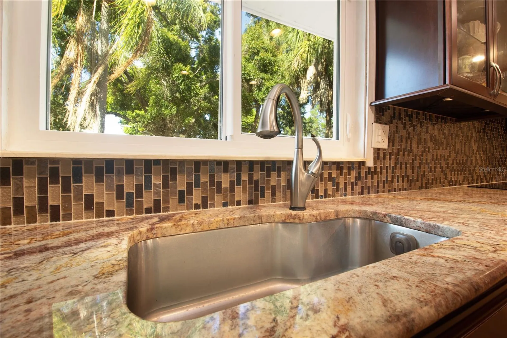 547 Oleander Way S St Petersburg FL 33707