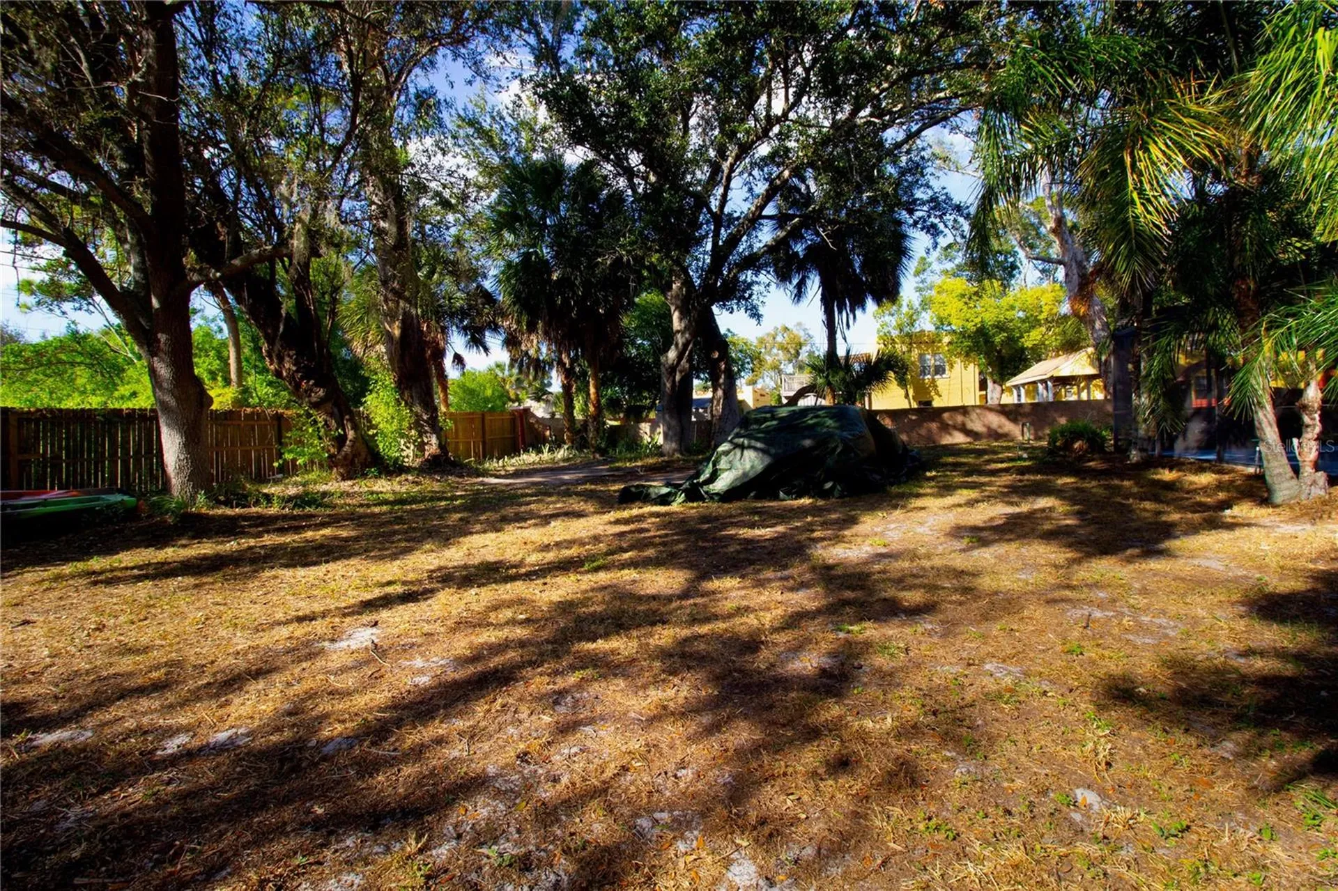 547 Oleander Way S St Petersburg FL 33707