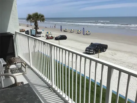 1571 S Atlantic Avenue New Smyrna Beach FL 32169
