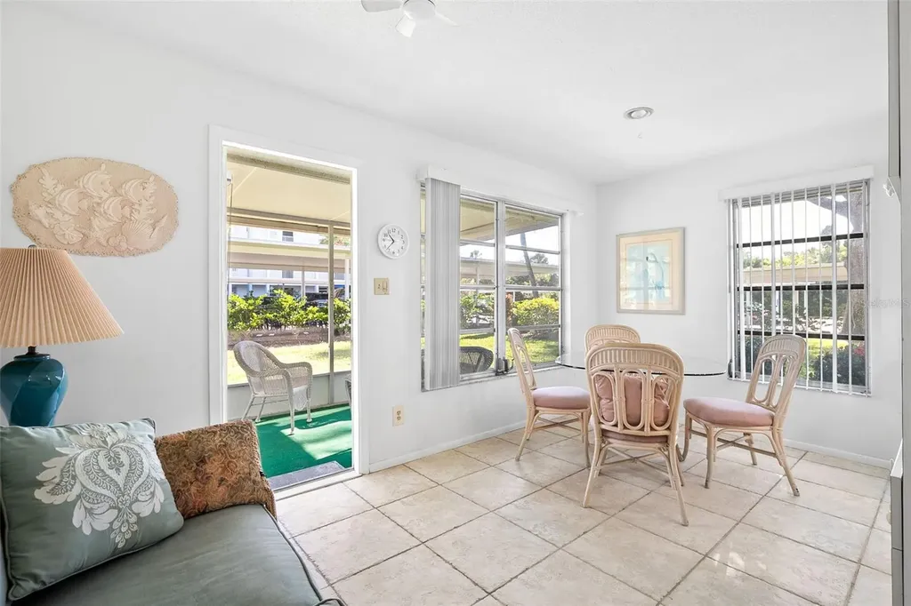 597 Sutton Place Longboat Key FL 34228