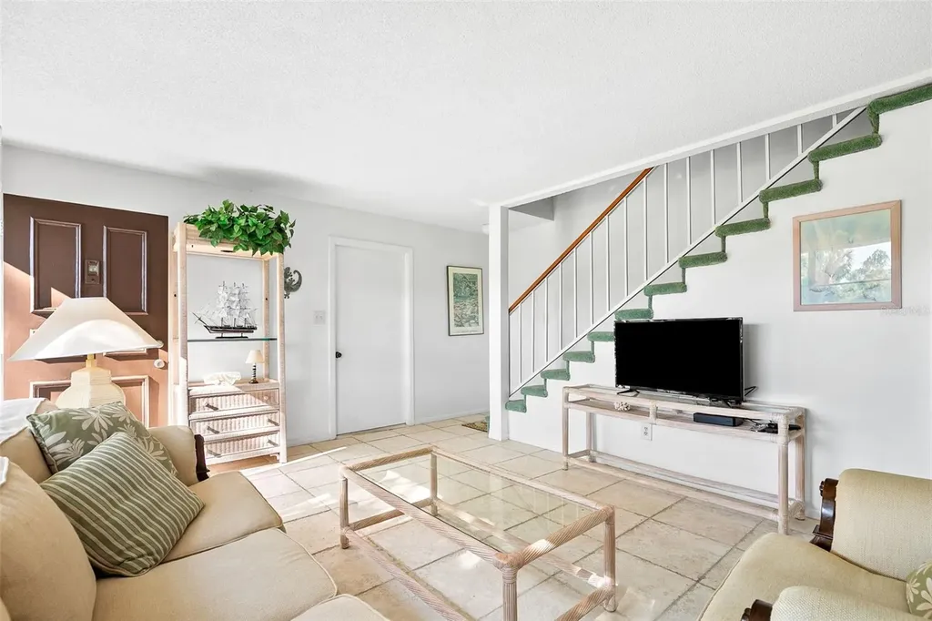 597 Sutton Place Longboat Key FL 34228