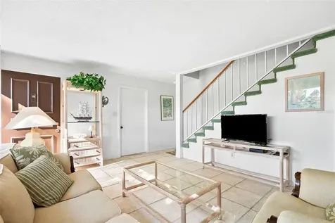 597 Sutton Place Longboat Key FL 34228