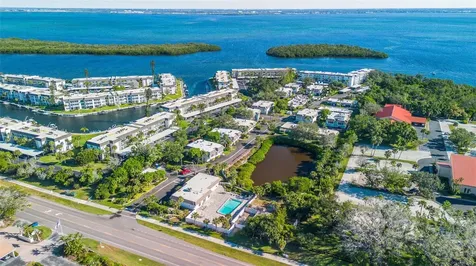 597 Sutton Place Longboat Key FL 34228
