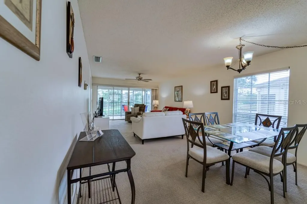 5242 Wedgewood Lane Sarasota FL 34235