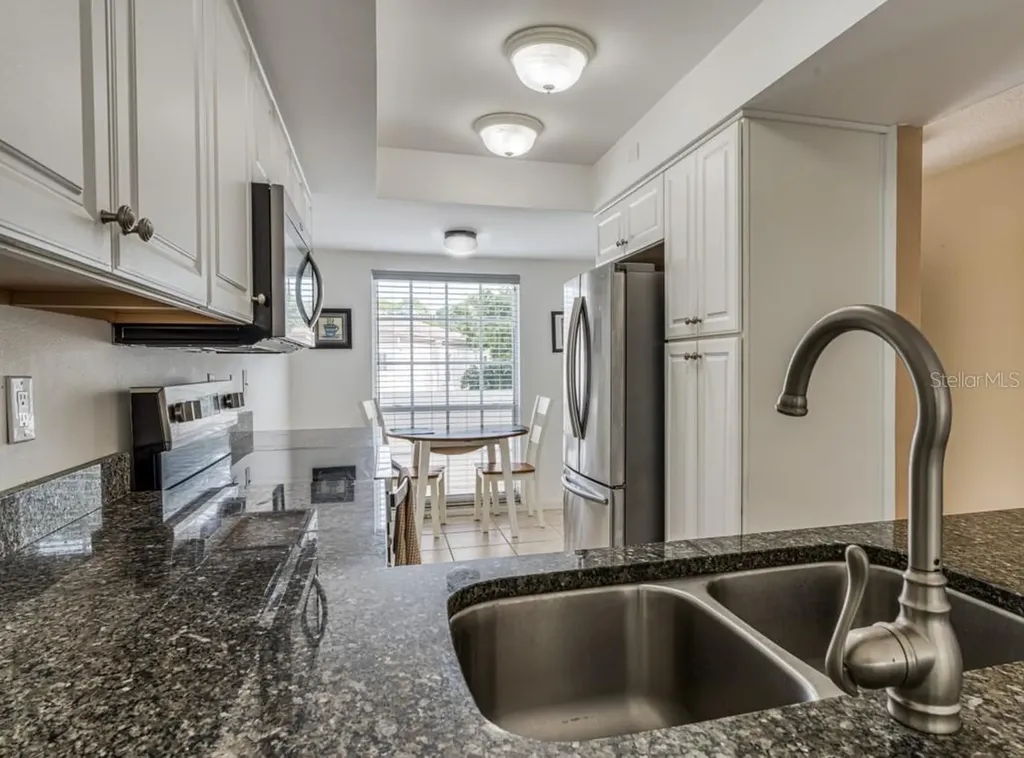 5242 Wedgewood Lane Sarasota FL 34235