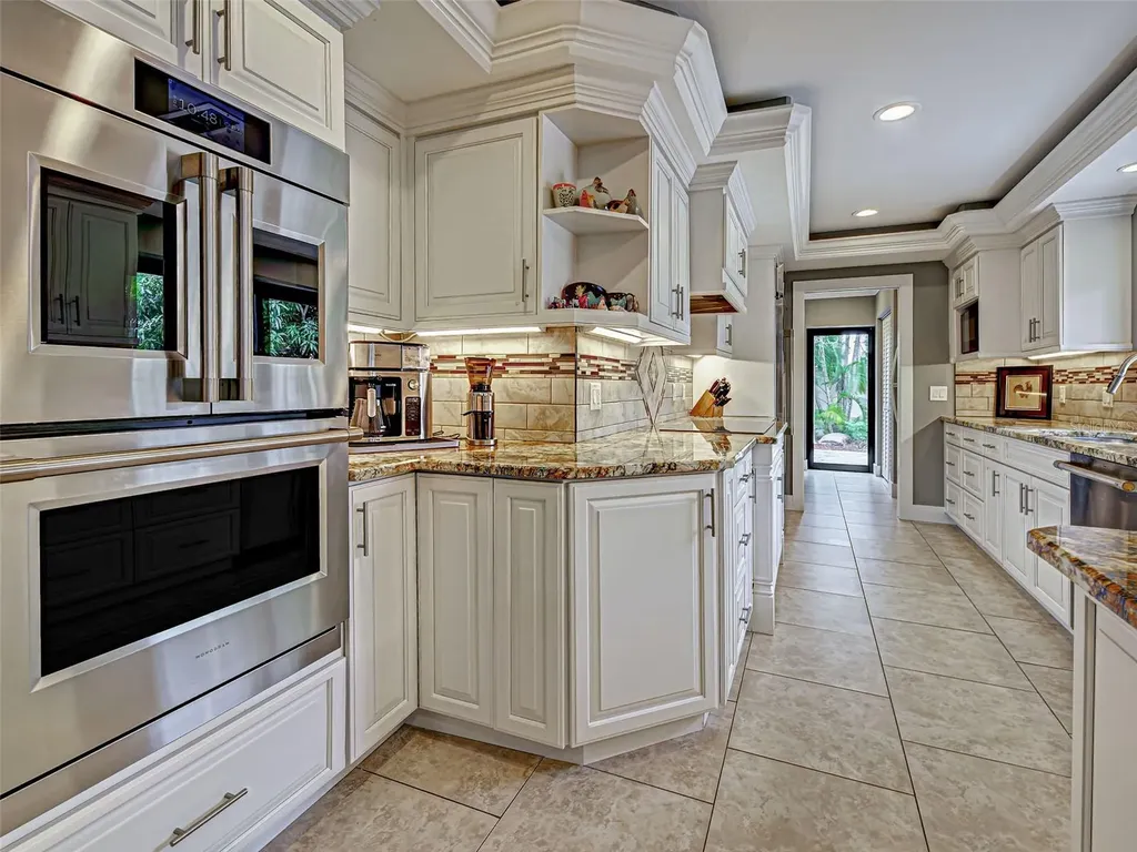 107 Free Court SE Port Charlotte FL 33952