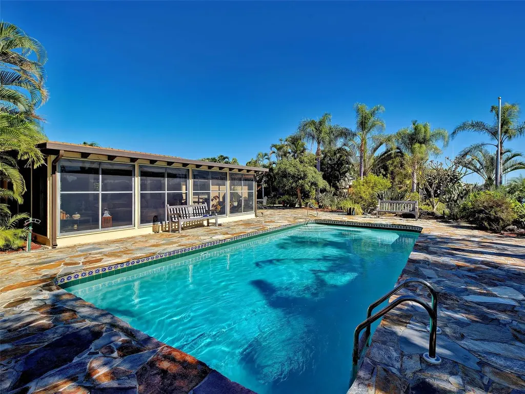 107 Free Court SE Port Charlotte FL 33952