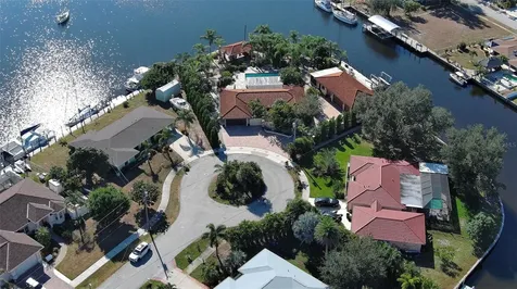 107 Free Court SE Port Charlotte FL 33952