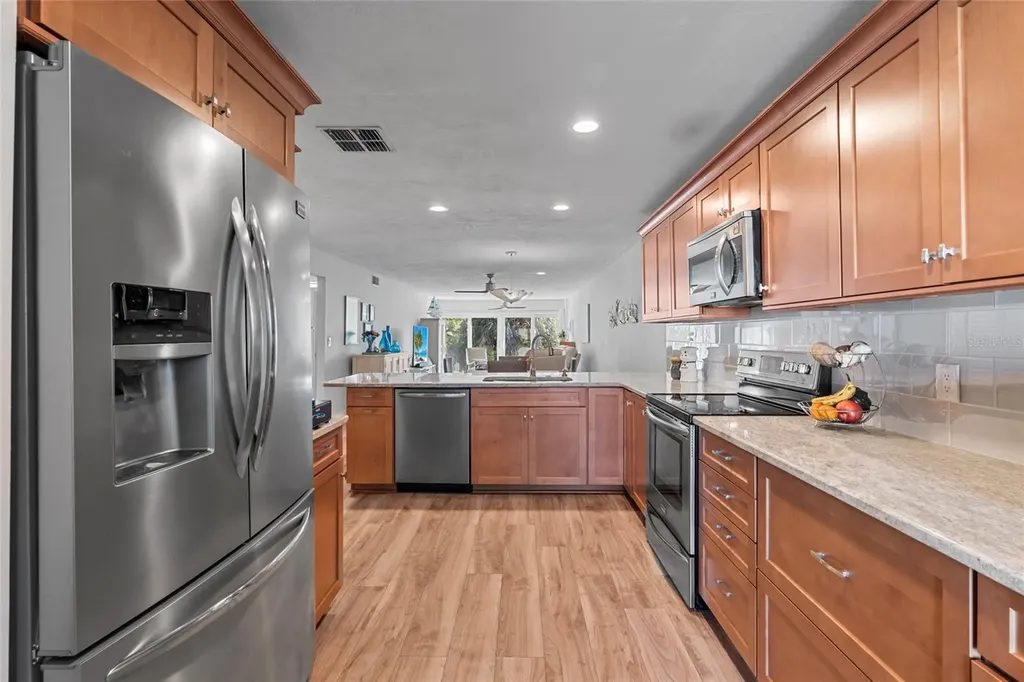 10152 Regal Drive Largo FL 33774