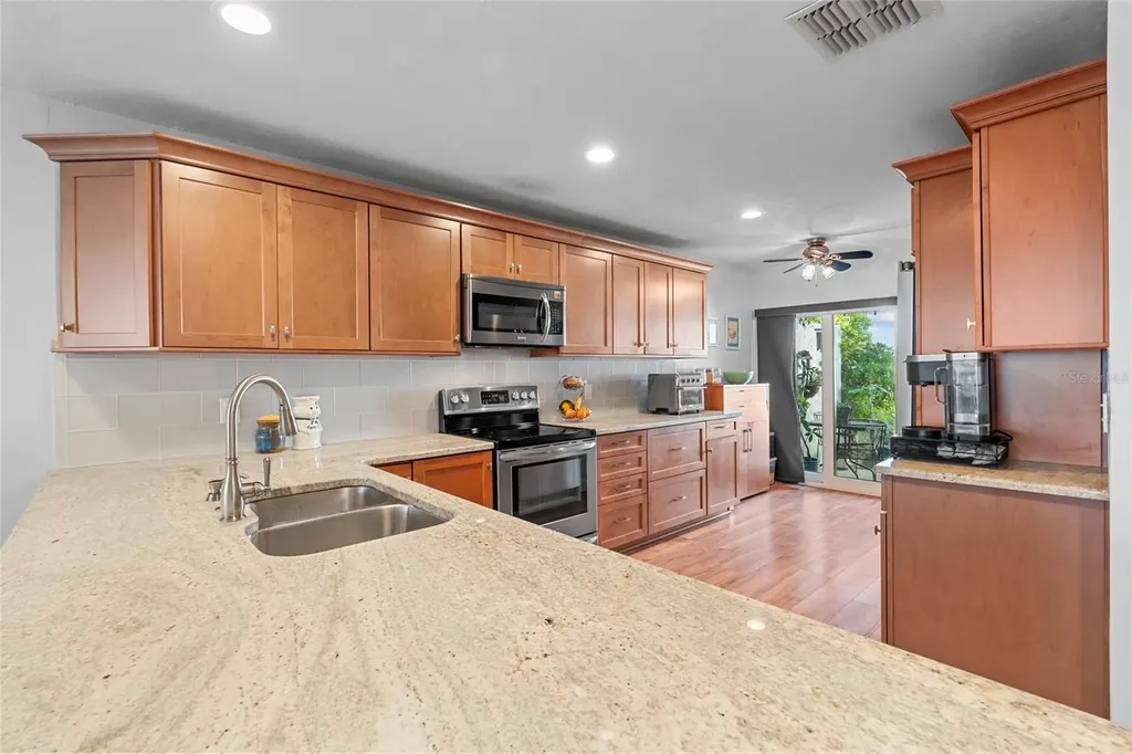 10152 Regal Drive Largo FL 33774
