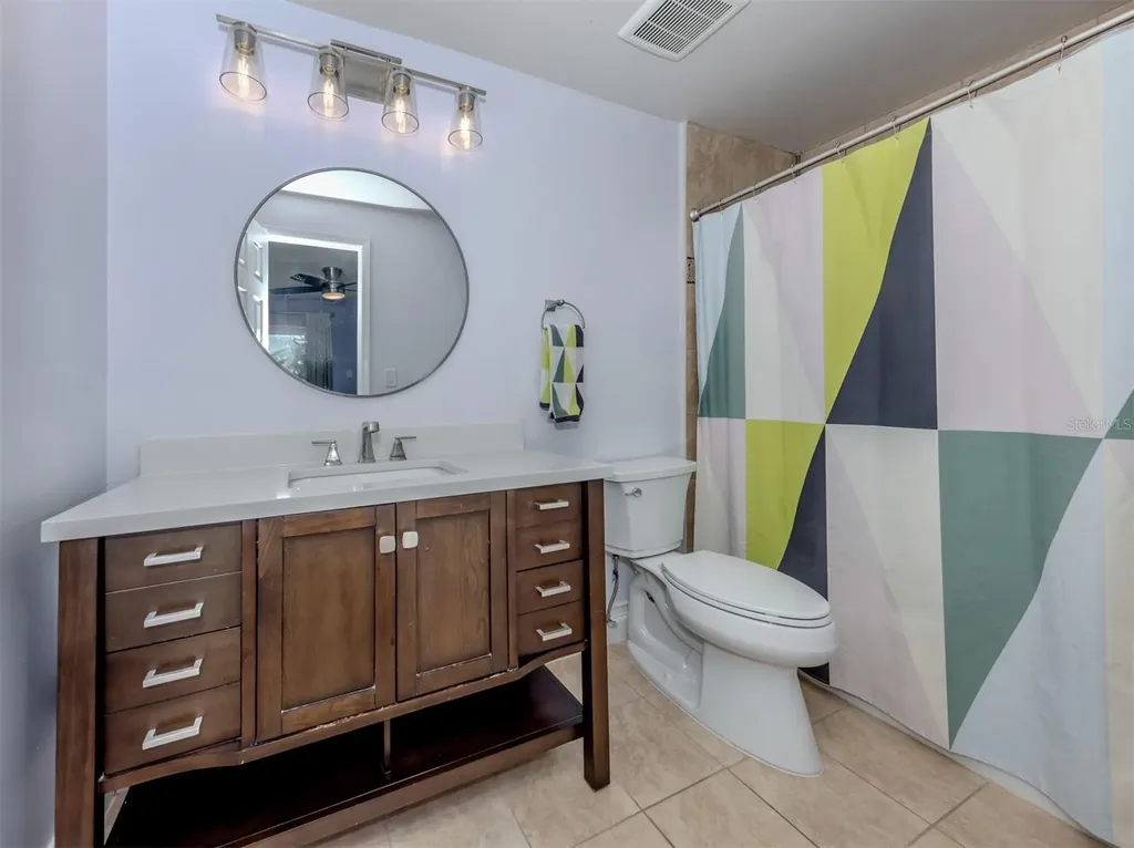 3208 Ramblewood Drive N Sarasota FL 34237