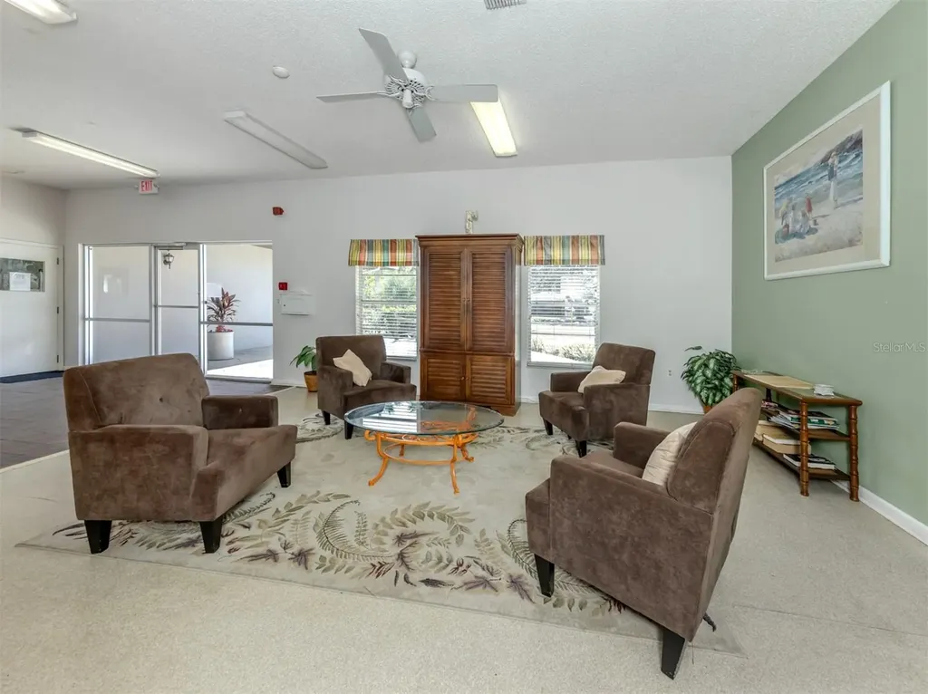 3208 Ramblewood Drive N Sarasota FL 34237