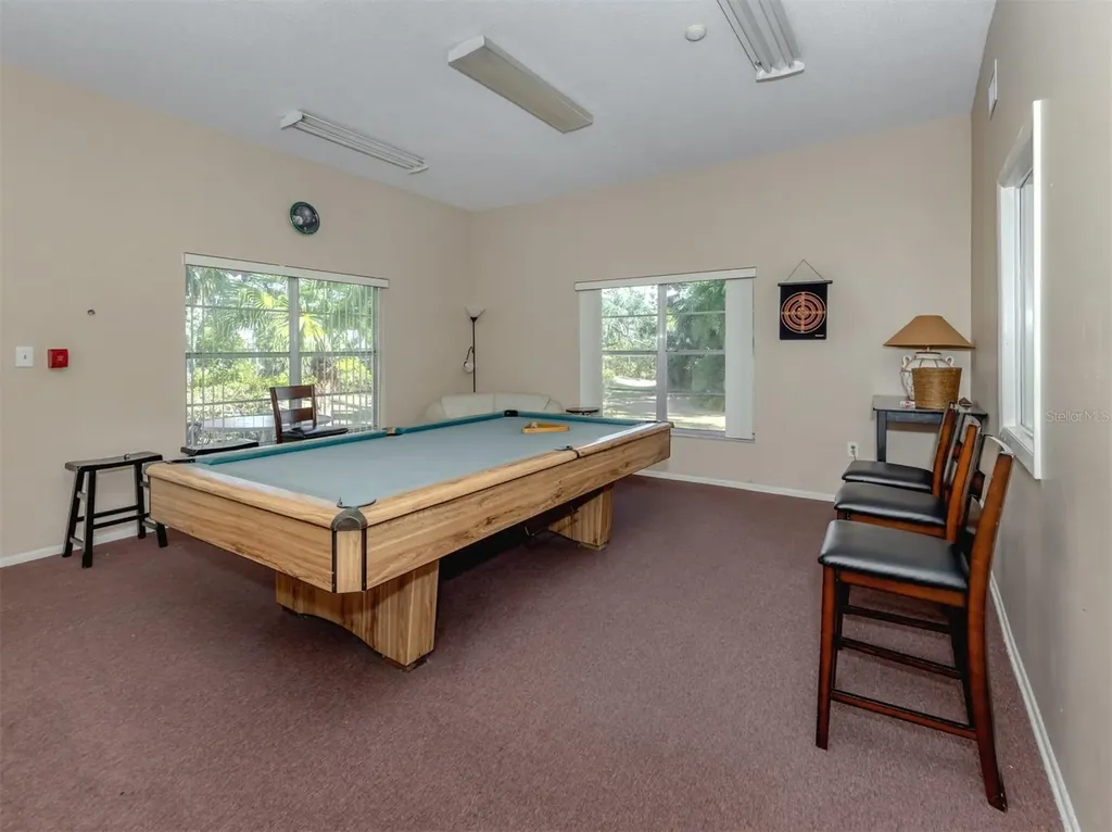 3208 Ramblewood Drive N Sarasota FL 34237
