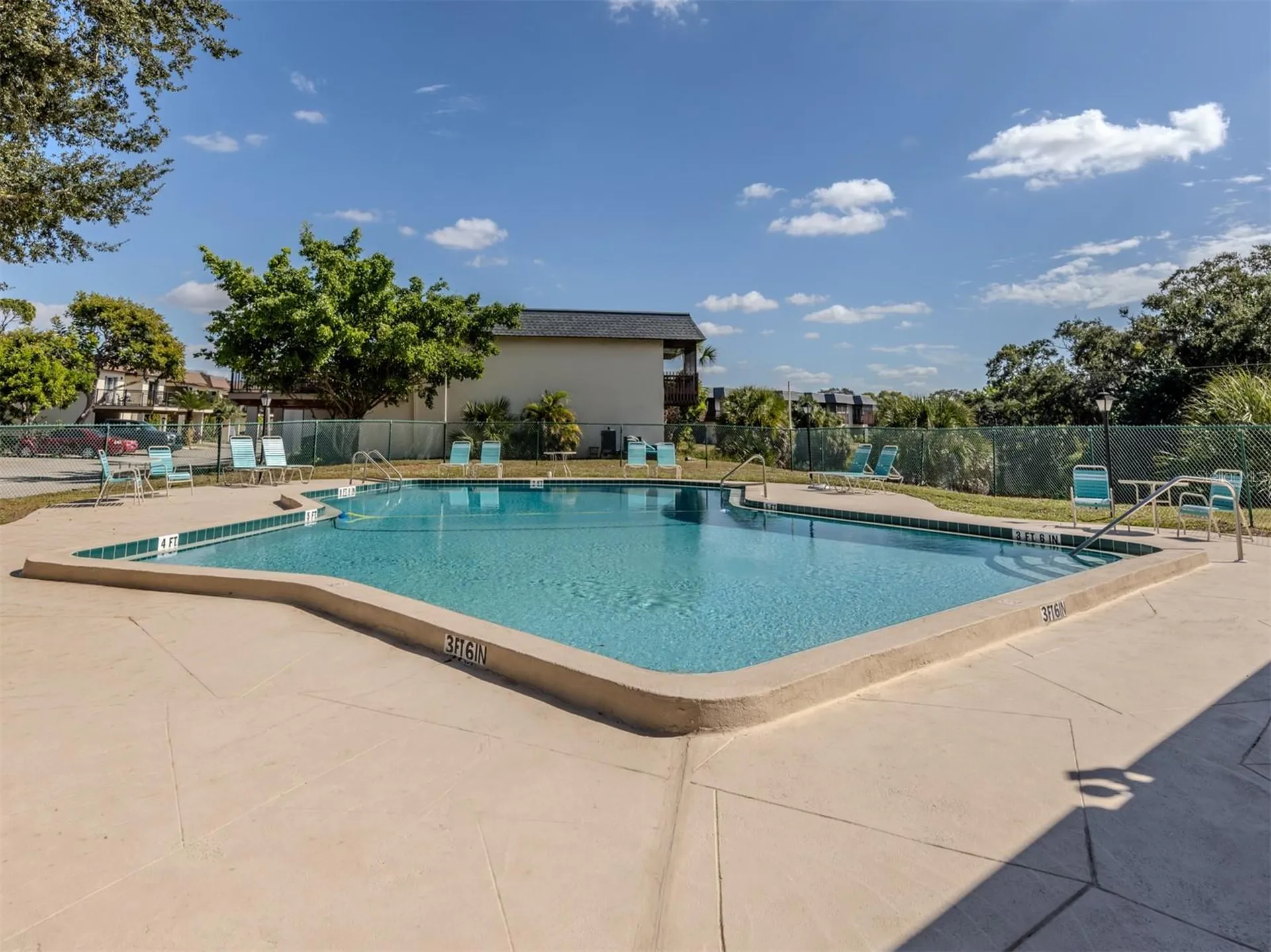 3208 Ramblewood Drive N Sarasota FL 34237