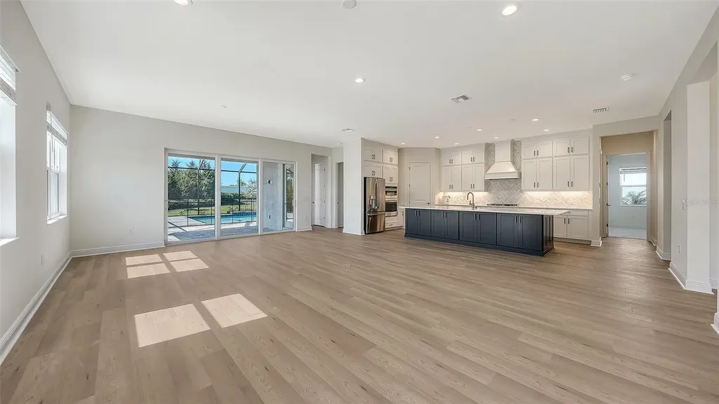 18723 Toulon Court Venice FL 34293
