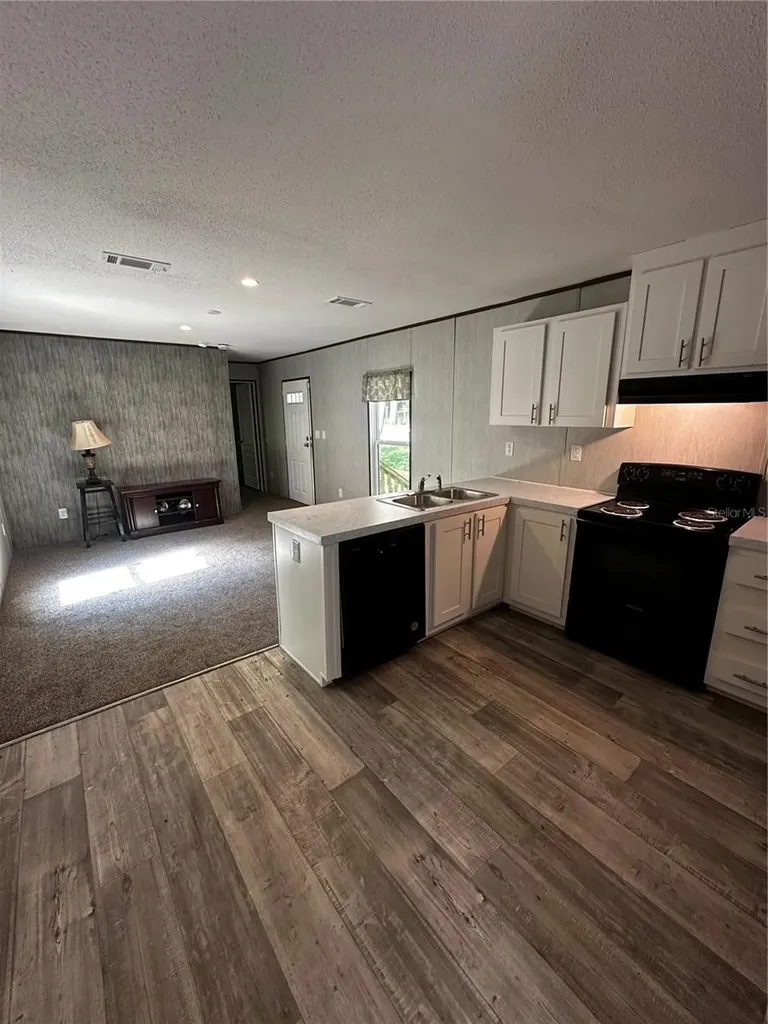 3060 SE 48th Street Ocala FL 34480