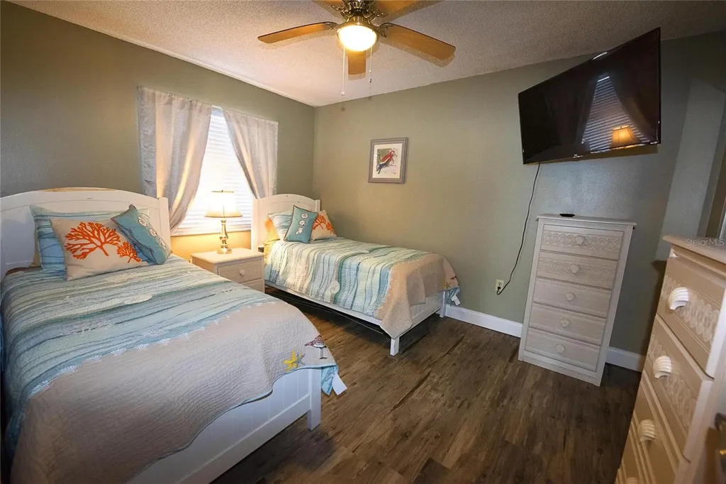 1571 S Atlantic Avenue New Smyrna Beach FL 32169