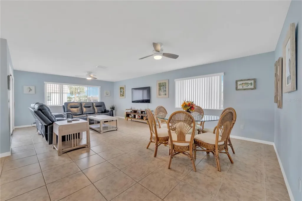 2401 Riverbluff Parkway Sarasota FL 34231