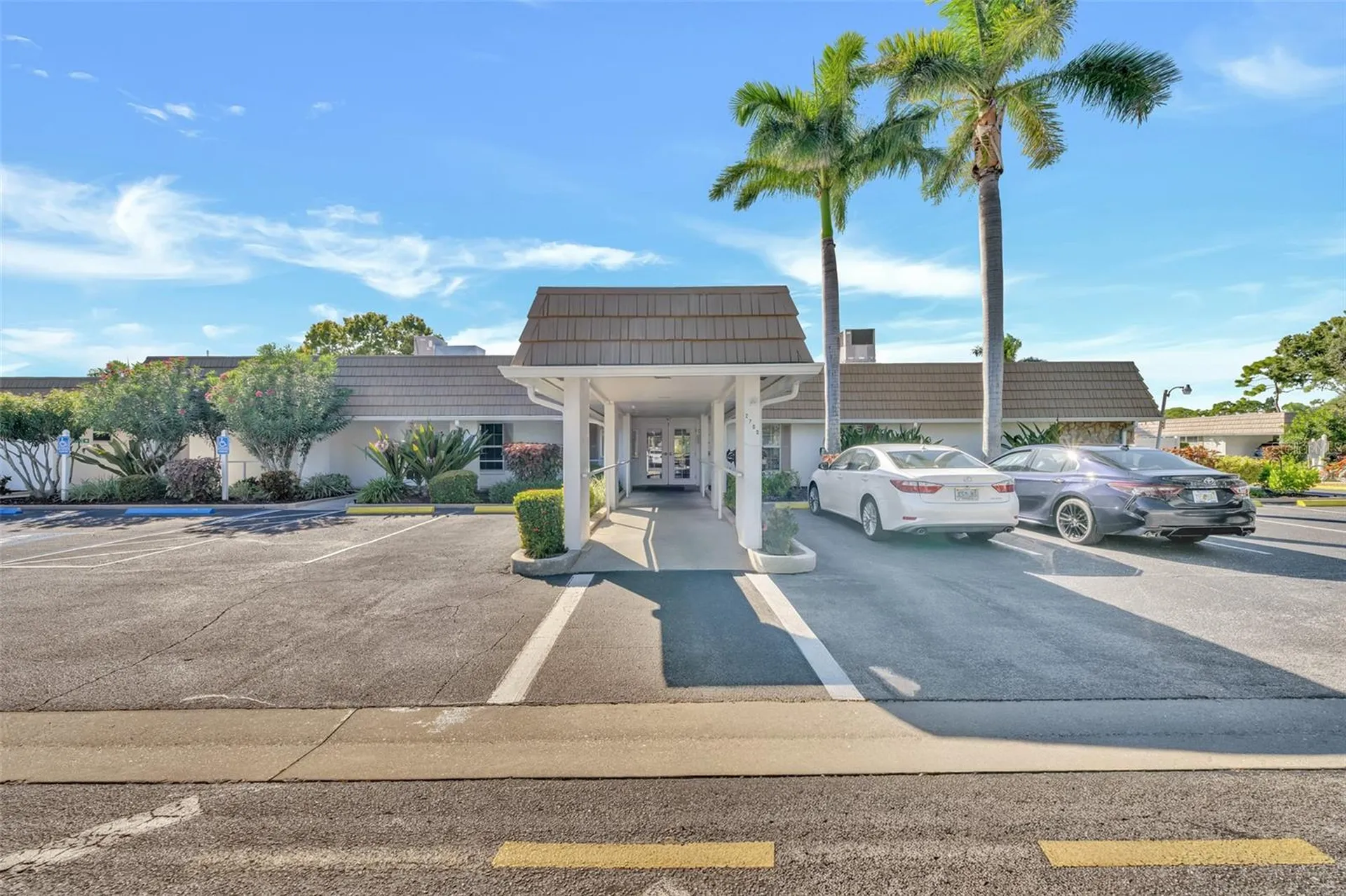 2401 Riverbluff Parkway Sarasota FL 34231