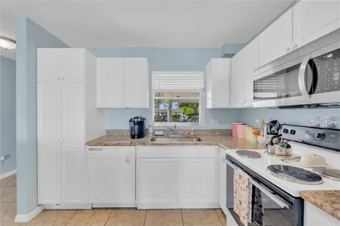 2401 Riverbluff Parkway Sarasota FL 34231