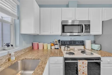 2401 Riverbluff Parkway Sarasota FL 34231