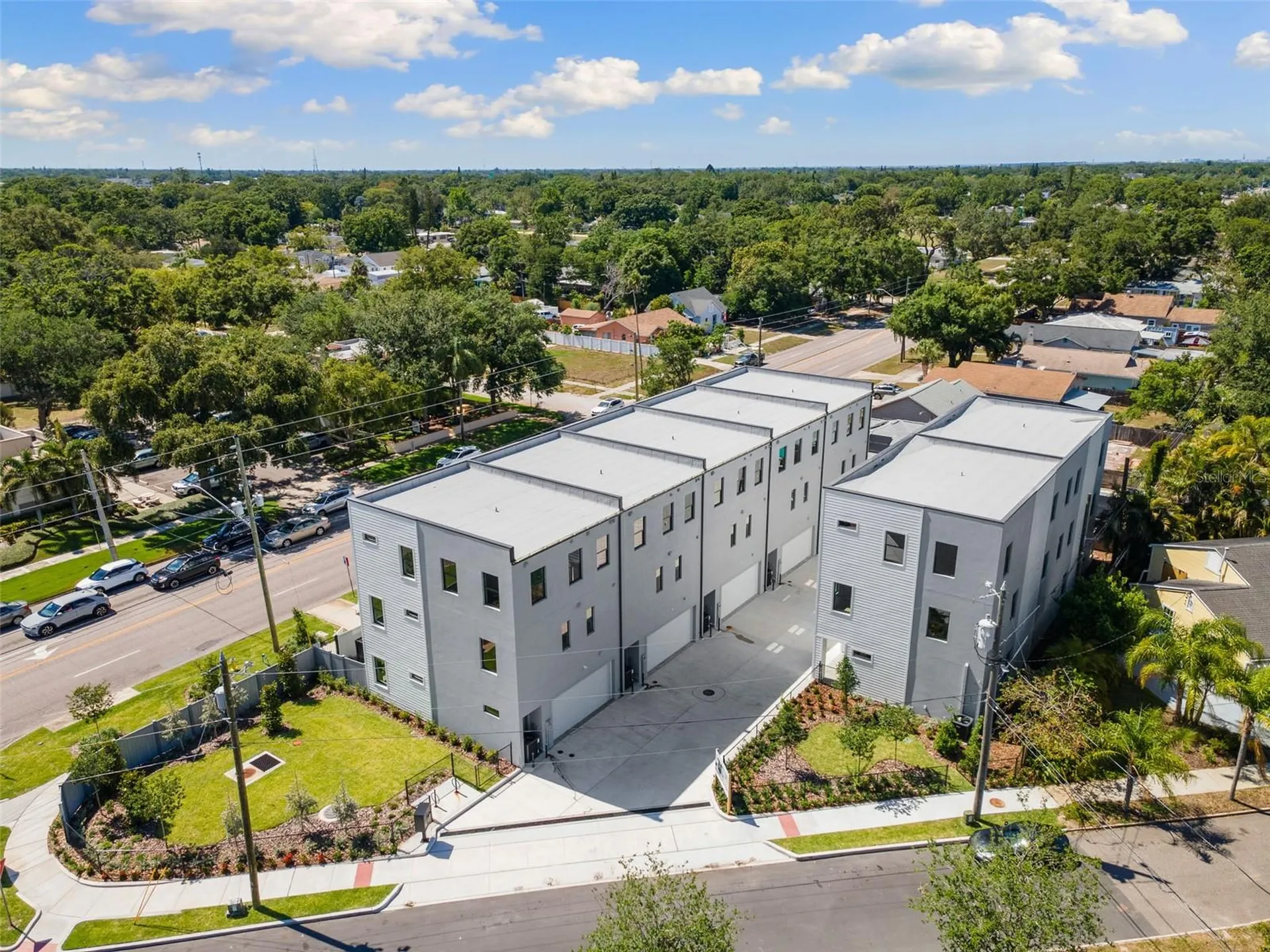2205 16th Street N St Petersburg FL 33704
