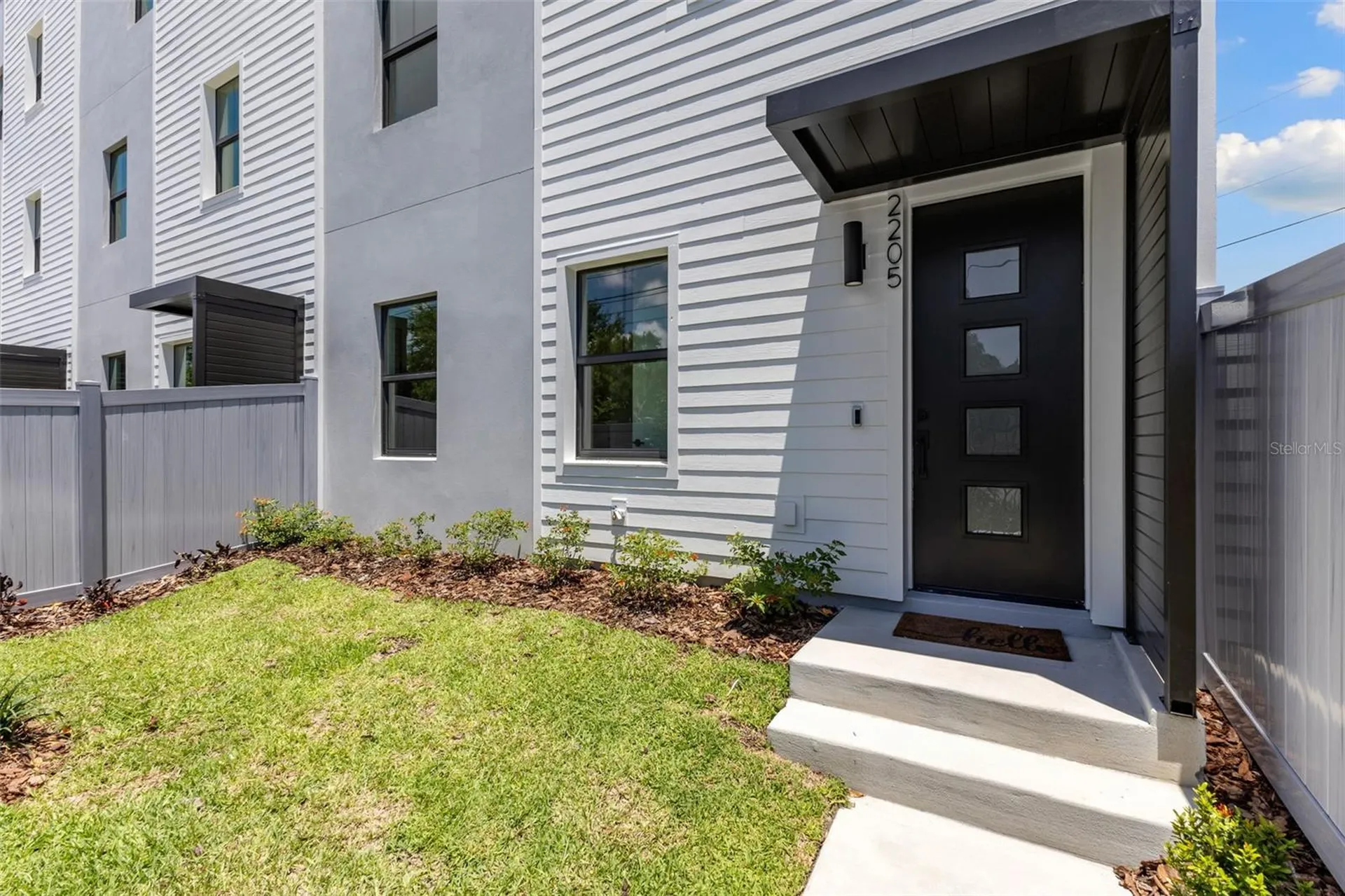 2205 16th Street N St Petersburg FL 33704