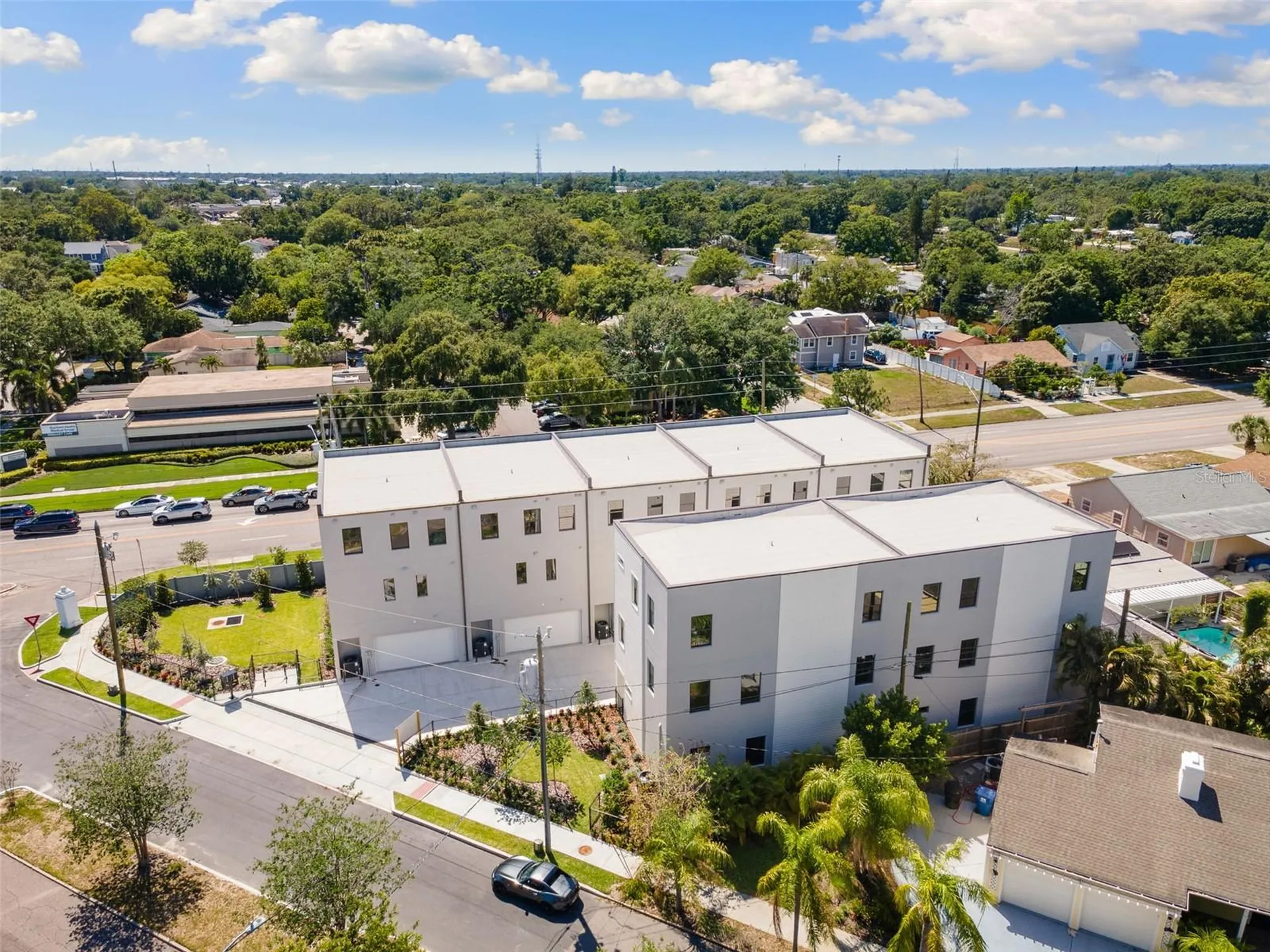 2205 16th Street N St Petersburg FL 33704