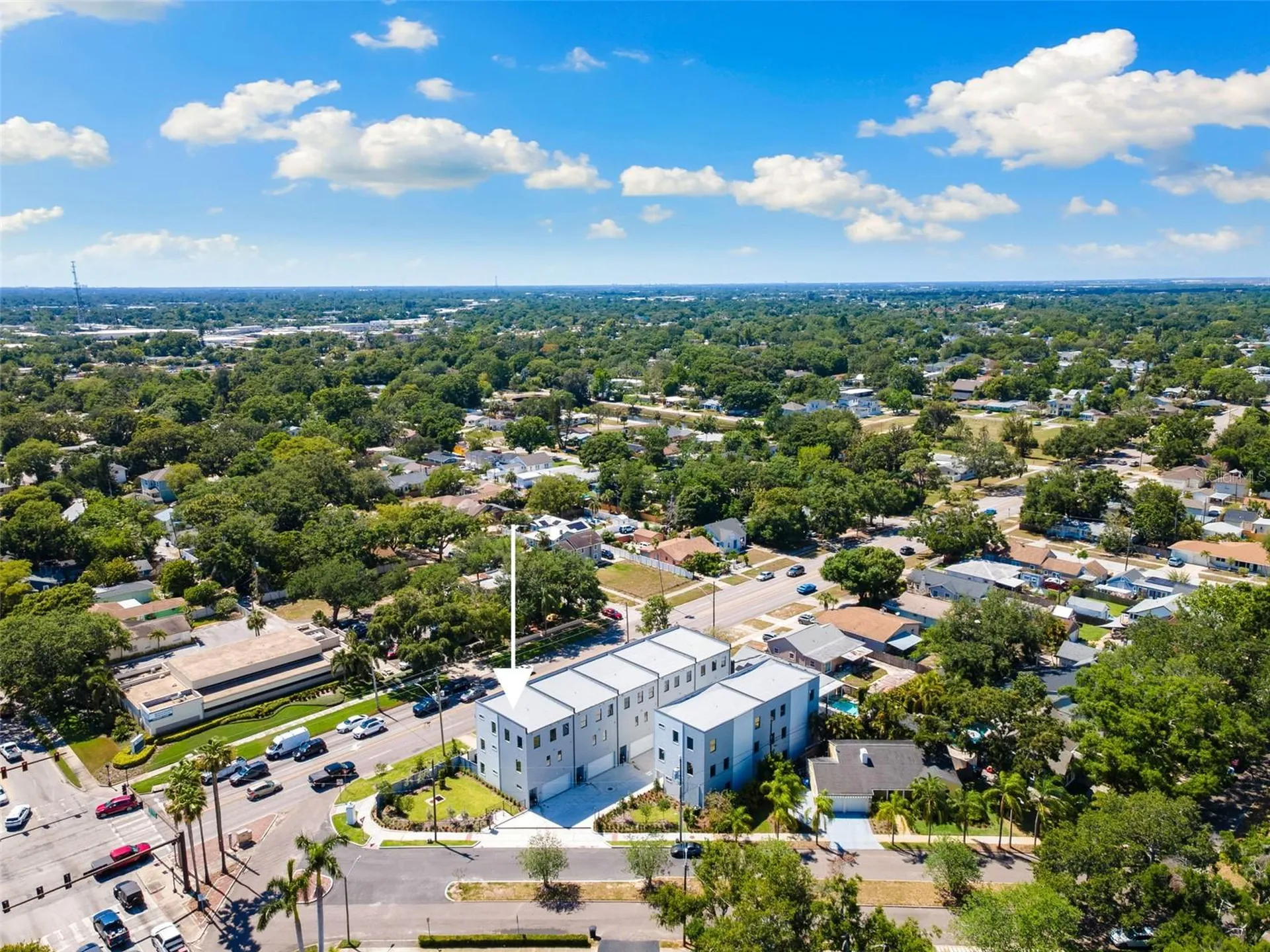 2205 16th Street N St Petersburg FL 33704
