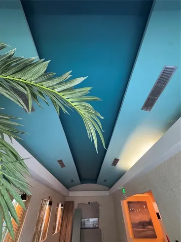 2475 Loíza Street San Juan PR 00913