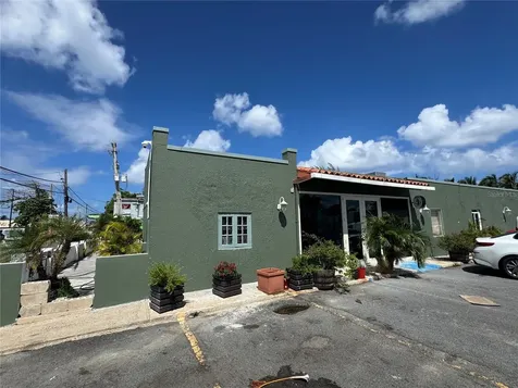 2475 Loíza Street San Juan PR 00913