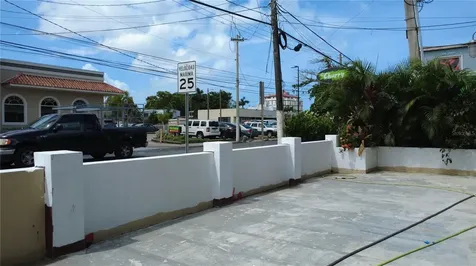 2475 Loíza Street San Juan PR 00913