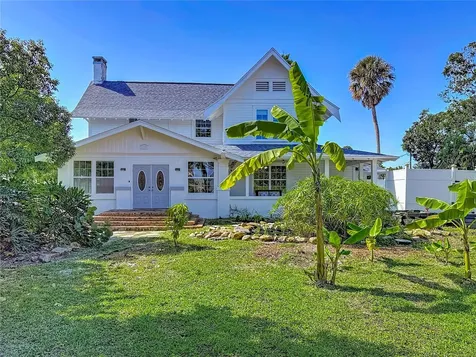 8352 Ridge Road Seminole FL 33772