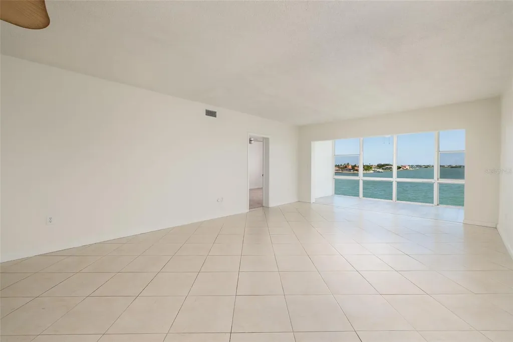 6061 2nd Street E St Pete Beach FL 33706