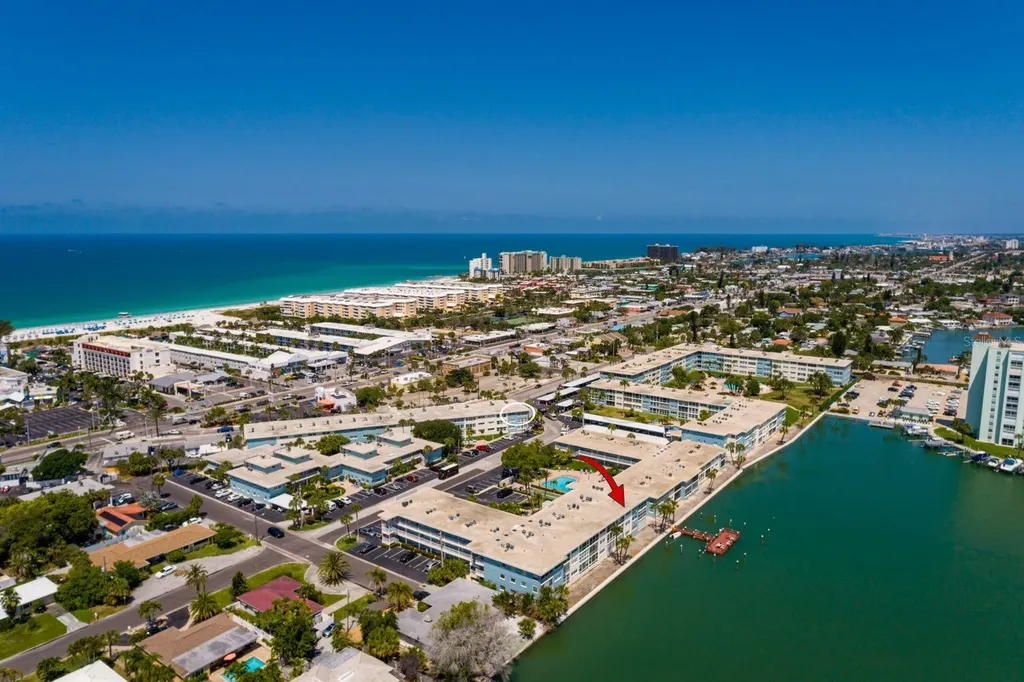 6061 2nd Street E St Pete Beach FL 33706