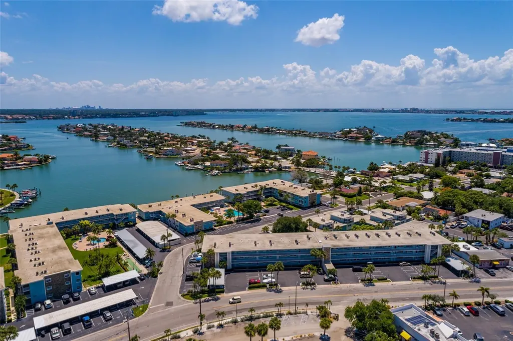 6061 2nd Street E St Pete Beach FL 33706