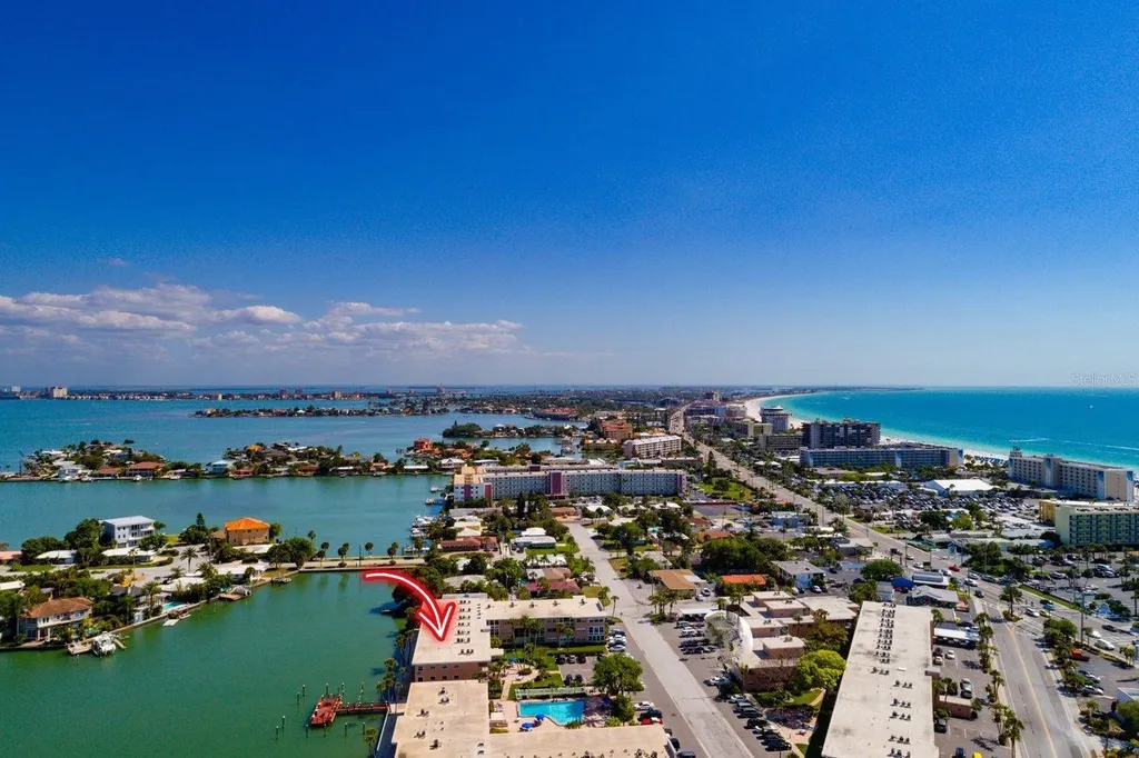 6061 2nd Street E St Pete Beach FL 33706