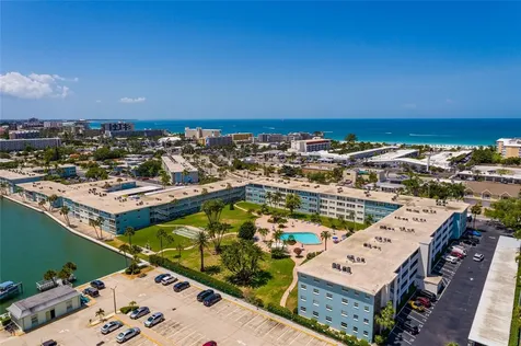 6061 2nd Street E St Pete Beach FL 33706