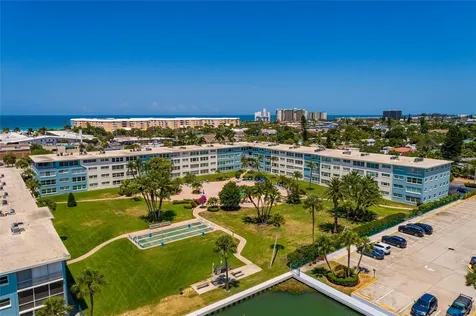 6061 2nd Street E St Pete Beach FL 33706