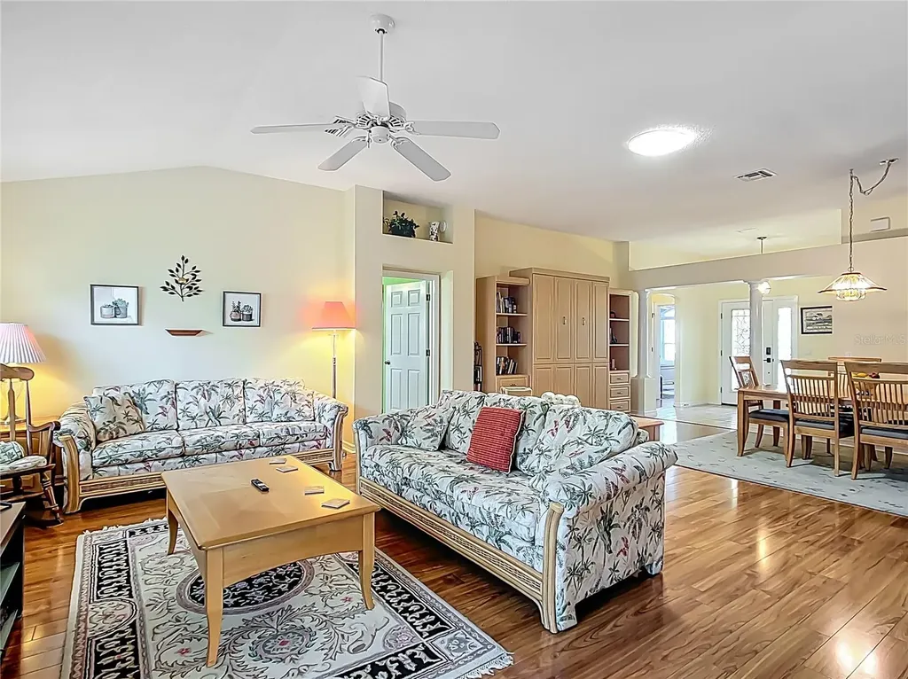208 Desota Court Lady Lake FL 32159
