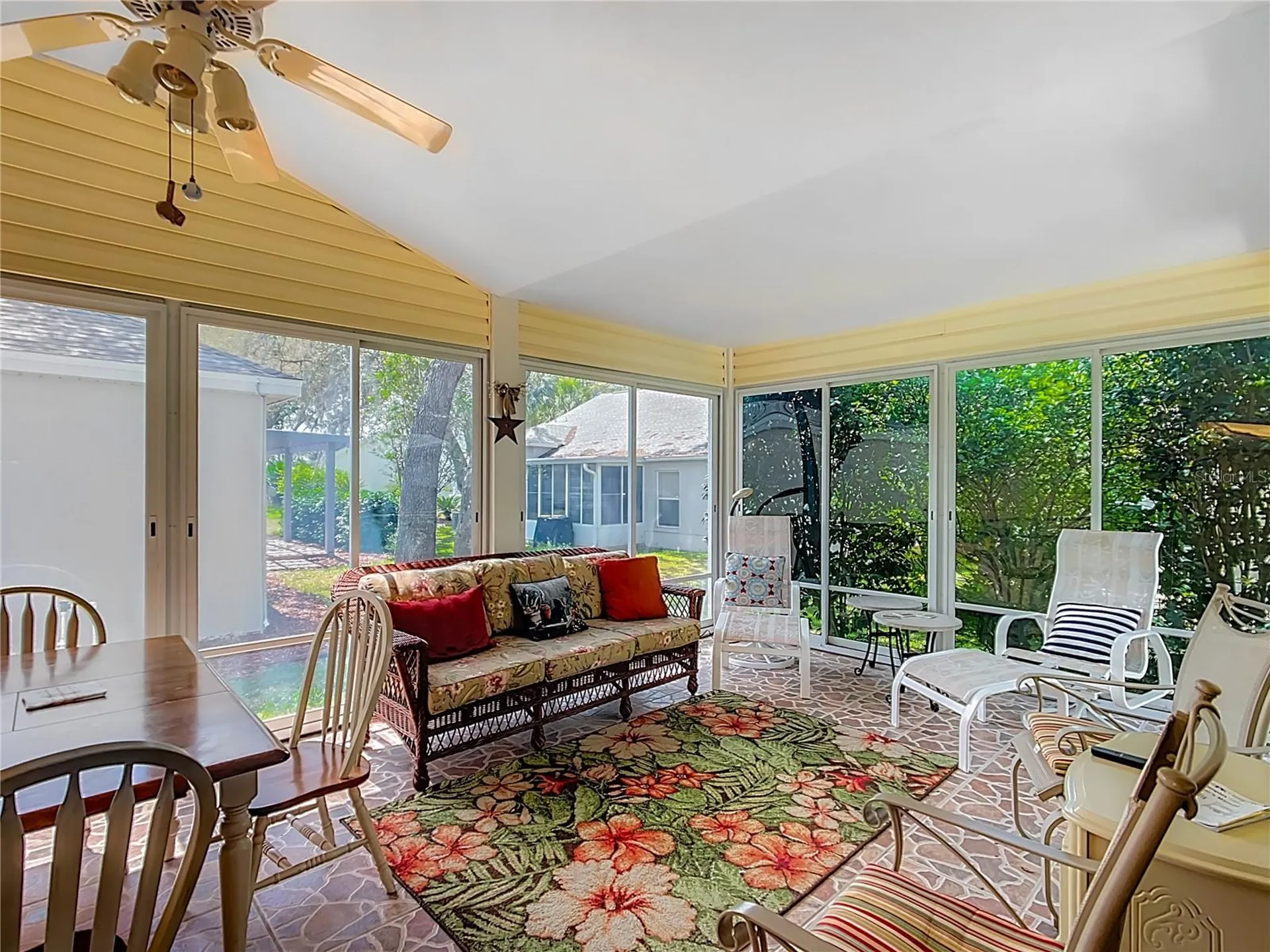 208 Desota Court Lady Lake FL 32159