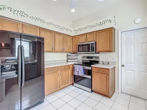 208 Desota Court Lady Lake FL 32159