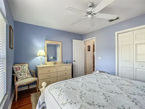 208 Desota Court Lady Lake FL 32159