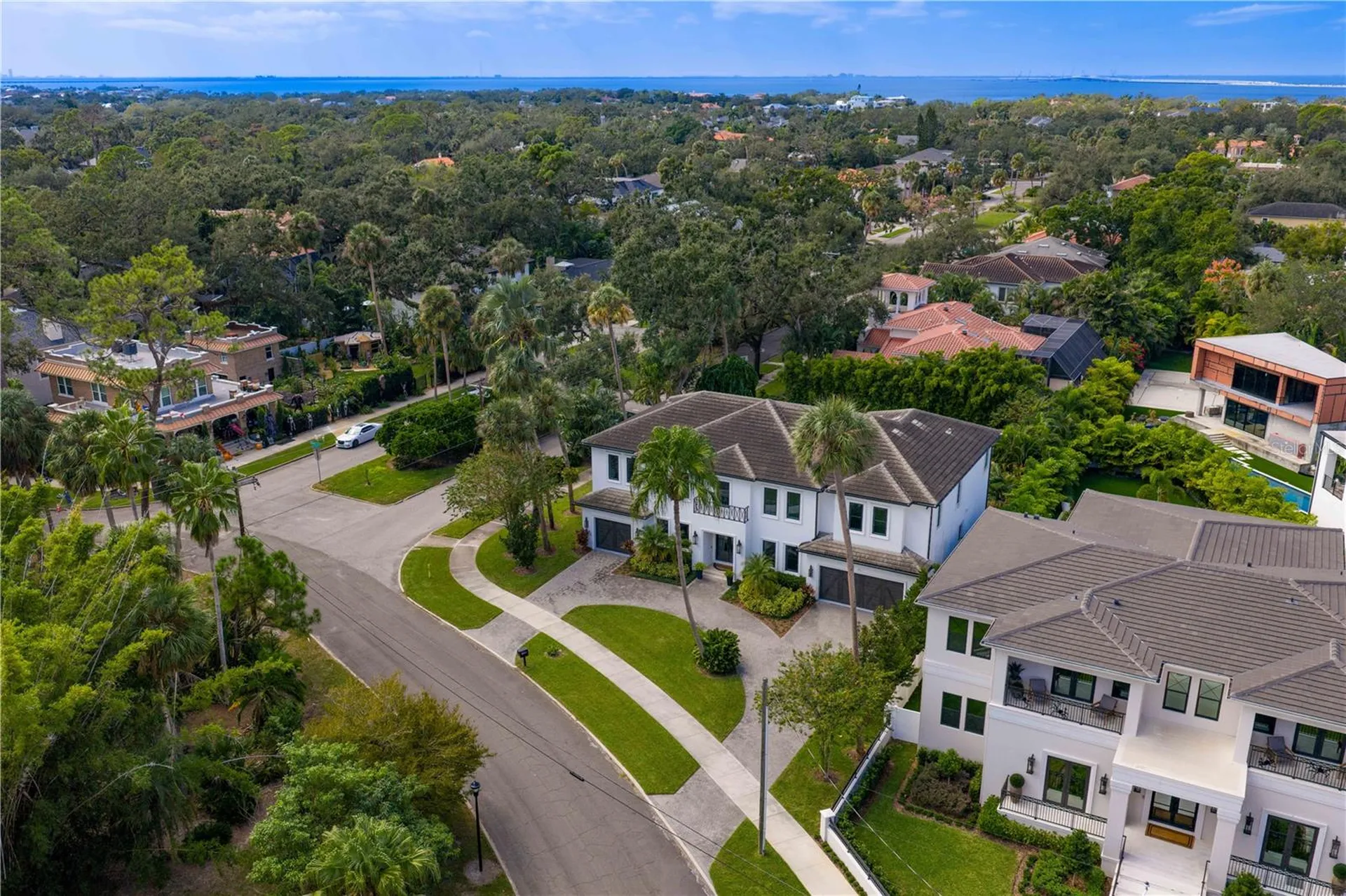 4511 W Swann Avenue Tampa FL 33609