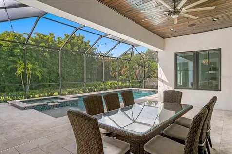 4511 W Swann Avenue Tampa FL 33609