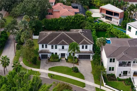 4511 W Swann Avenue Tampa FL 33609