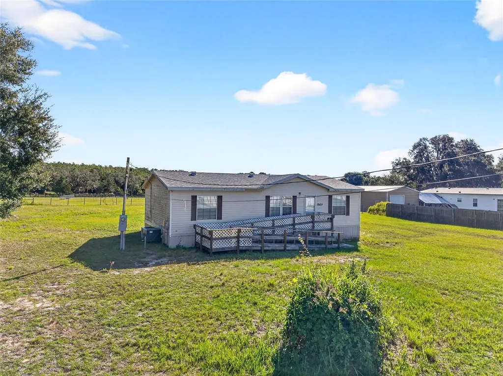 12825 SE 115th Avenue Ocklawaha FL 32179