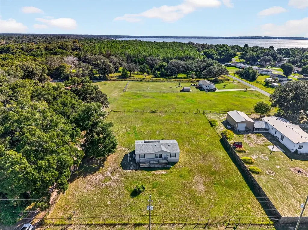 12825 SE 115th Avenue Ocklawaha FL 32179