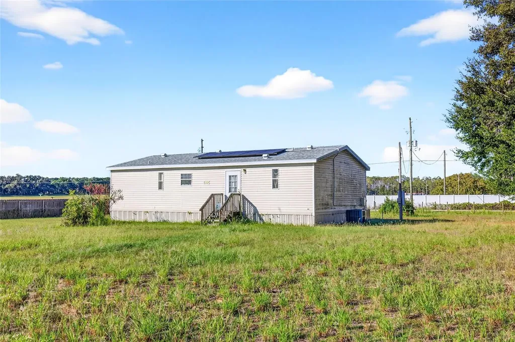 12825 SE 115th Avenue Ocklawaha FL 32179