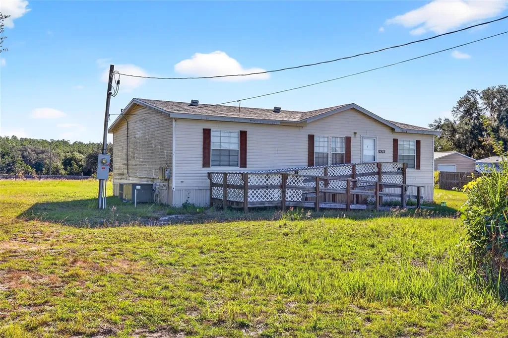 12825 SE 115th Avenue Ocklawaha FL 32179